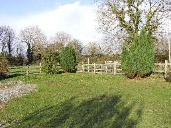 Delia'S Cottage Ballinrobe Exterior photo